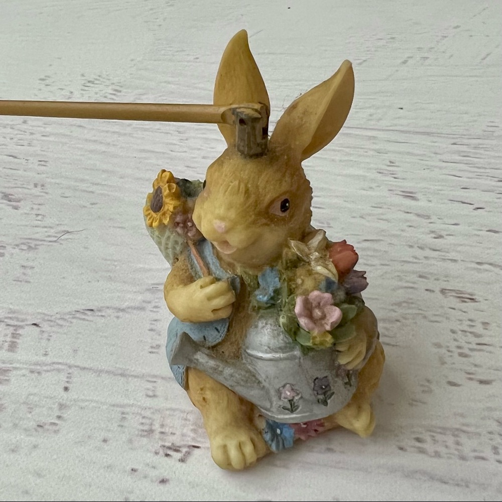 Vintage Home Inferiors Rabbit Candle Snuffer - Picture 2 of 4